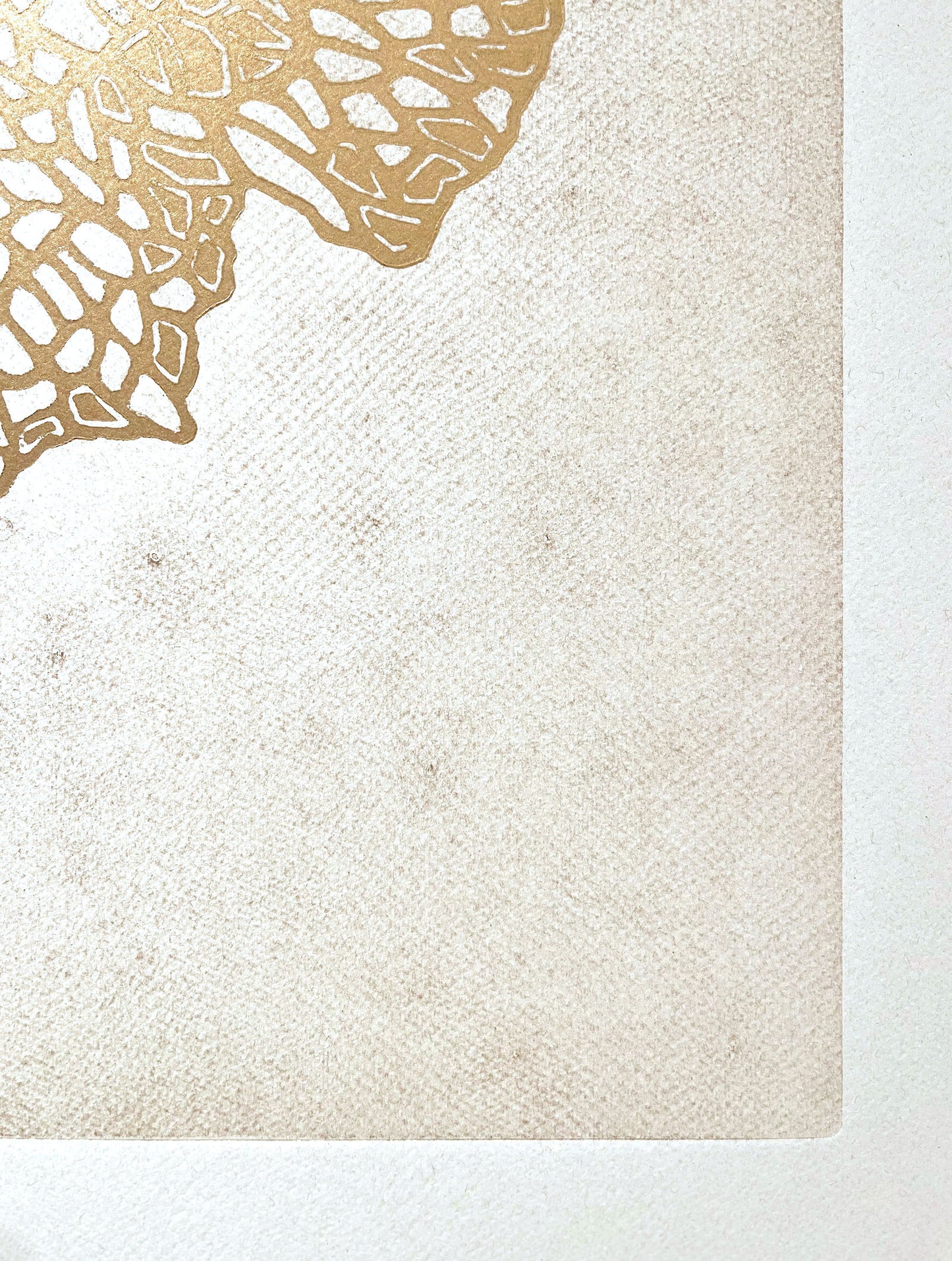 Linoldruck Mohn, Monika Petersen, Gold/Beige 60x80